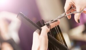 In-Home Senior Hairdresser Dallas