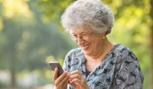 Senior Haircutting At Home Dallas