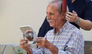 Senior-Friendly Hairstyling Dallas